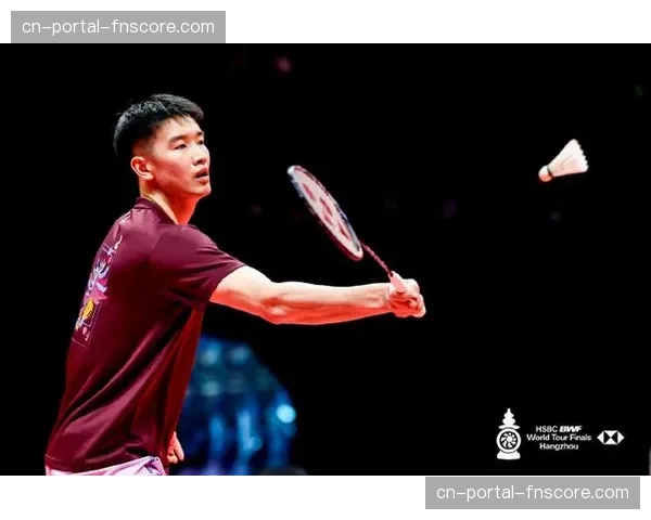 世界羽联更新最新一期世界排名，李诗沣重返男单前五